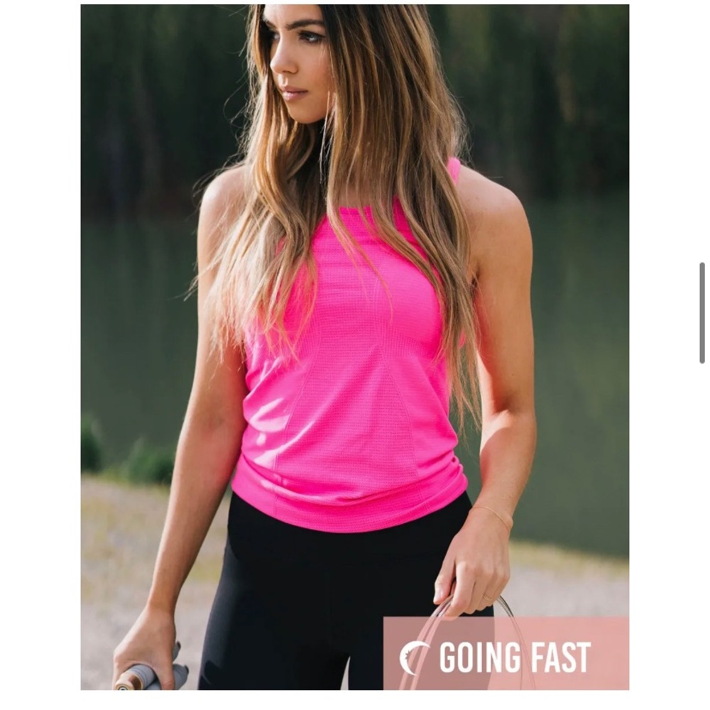 Zyia hot pink copper charge tank size small